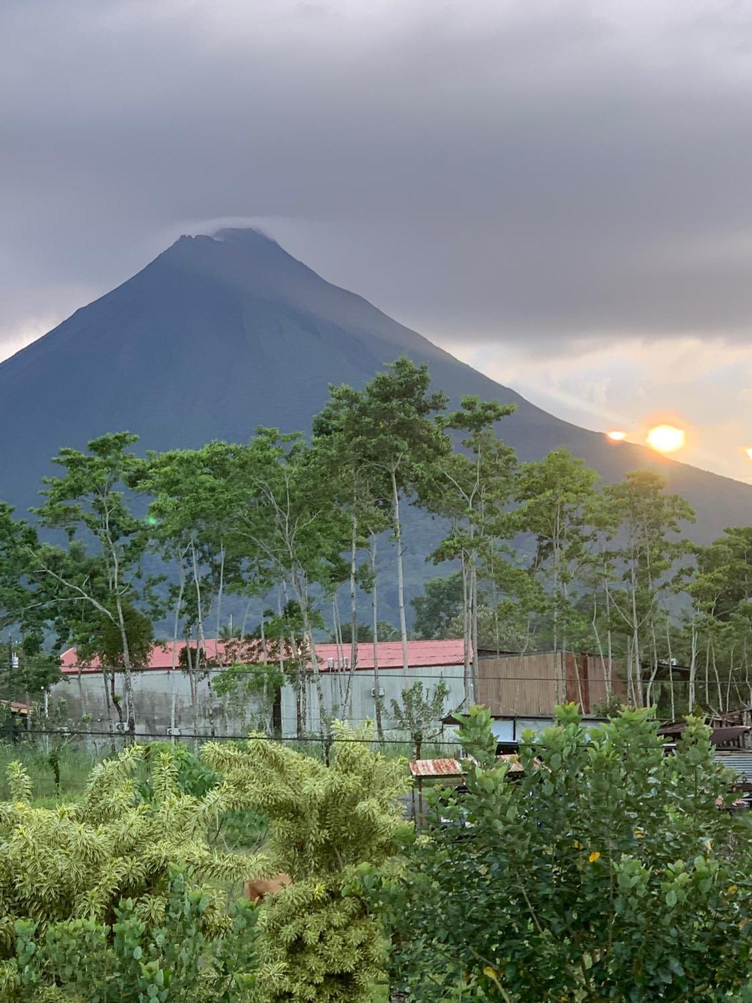 Villa Jade, La Fortuna Downtown Esterno foto