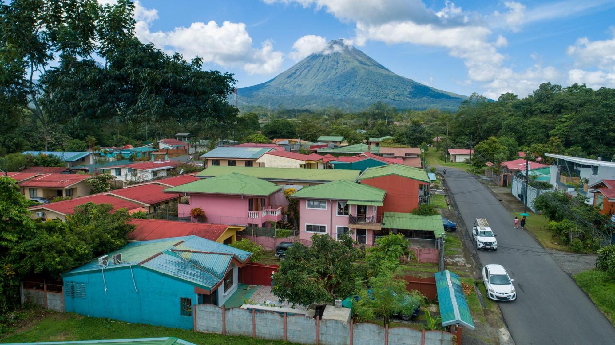 Villa Jade, La Fortuna Downtown Esterno foto